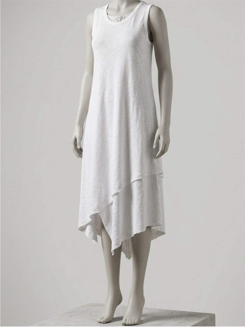 Wilt
Wilt Sleeveless Trapeze Tank-Style Dress asymmetrical uneven hem.